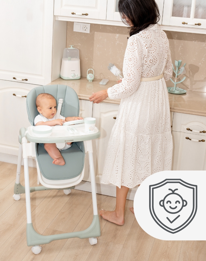 Designed for children who can sit up by themselves, our high chair supports your little one's independence, providing a safe and comfortable space as they join family meals.