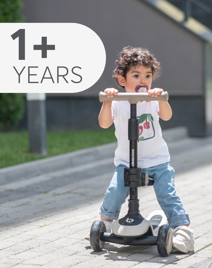 TREO is suitable for children over 12 months and up and is ideal for encouraging their physical activity and coordination. Thanks to its modern and attractive design, children will develop their motor skills in a fun way.