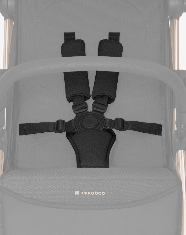 Equip your child with ultimate safety using our 5-point harness system, designed to keep them securely fastened and comfortable, no matter the journey.