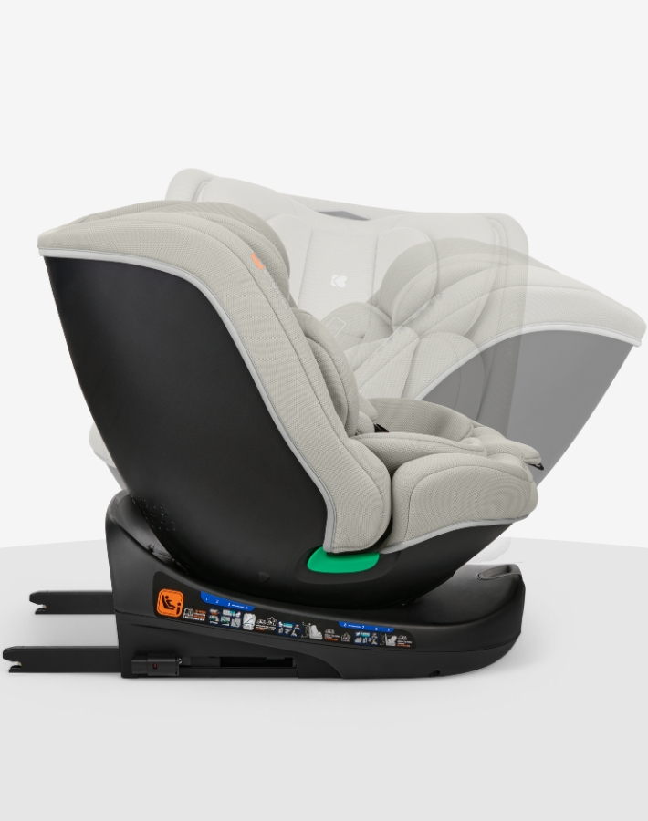 The seat rotates 360 degrees, allowing you to easily place and secure your child in the seat from any side, simplifying the process of getting in and out of the car, perfect for busy parents on the go.