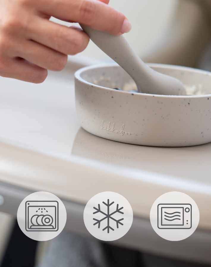 Designed for modern parenting, the tableware is safe for the dishwasher, microwave, freezer, and sterilizer—making cleanup quick and stress-free.