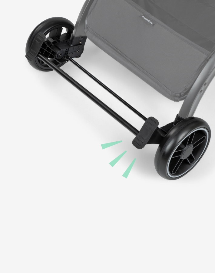 Equipped with a one-touch rear brake, the MILEY pushchair ensures your child’s safety with a simple press. This feature allows for quick and secure stopping.
